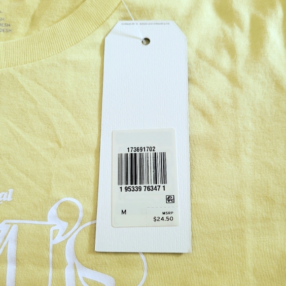 Levi's Lemon🍋 Yellow Logo Tee👕 - NWT - Picture 15 of 15